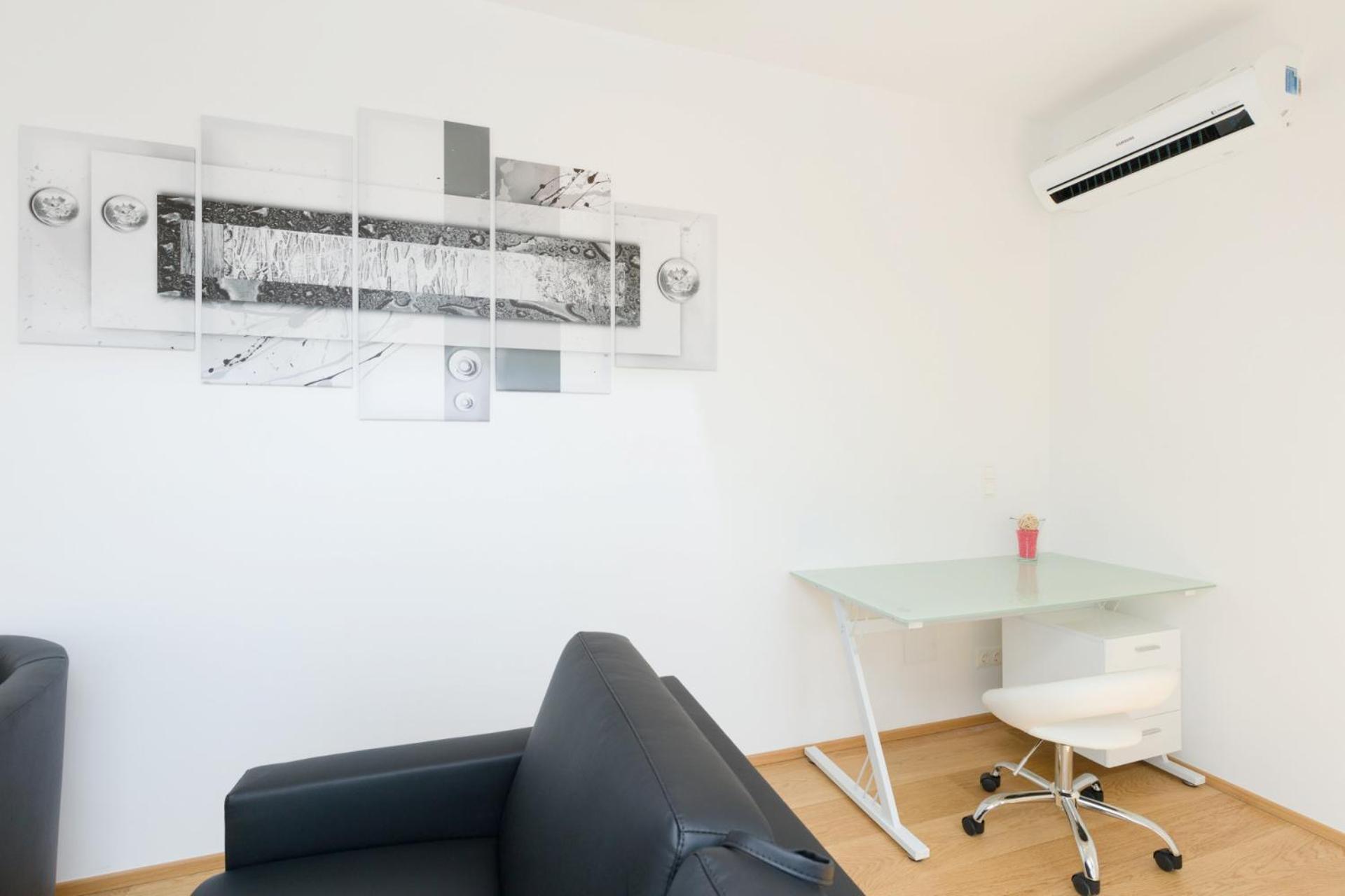 Central Riverside Residences Wien Zimmer foto